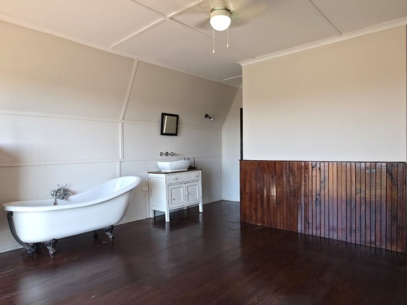 4 Bedroom Property for Sale in Aston Bay Eastern Cape